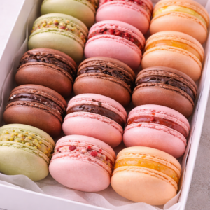 Luchtige Macarons, divers assortiment aan smaken